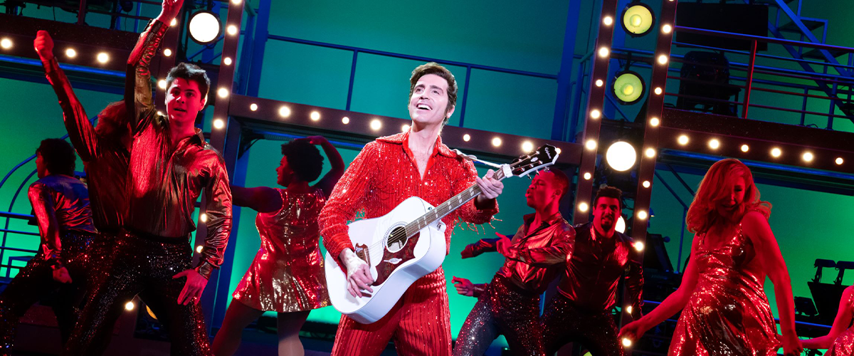 Nick Fradiani as ‘Neil Diamond – Then’ and The Noise in A BEAUTIFUL NOISE, THE NEIL_DIAMOND MUSICAL. Photo ©Julieta Cervantes.