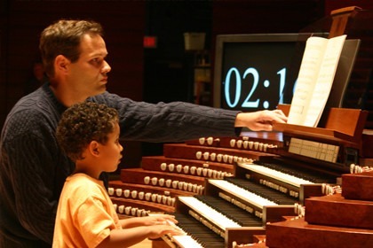 Organ Demonstration Picture