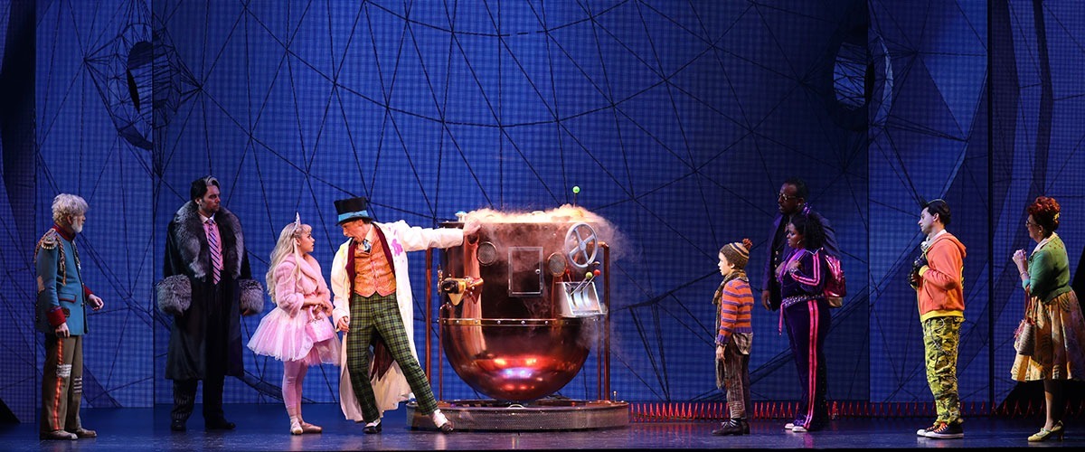 The cast of Roald Dahl’s CHARLIE AND THE CHOCOLATE FACTORY. Photo by Joan Marcus ©