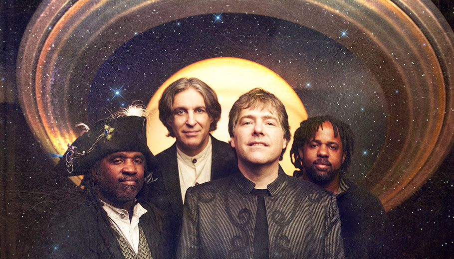 Bela Fleck and The Flecktones pictured