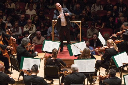 Yannick Nézet-Séguin conducting The Philadelphia Orchestra